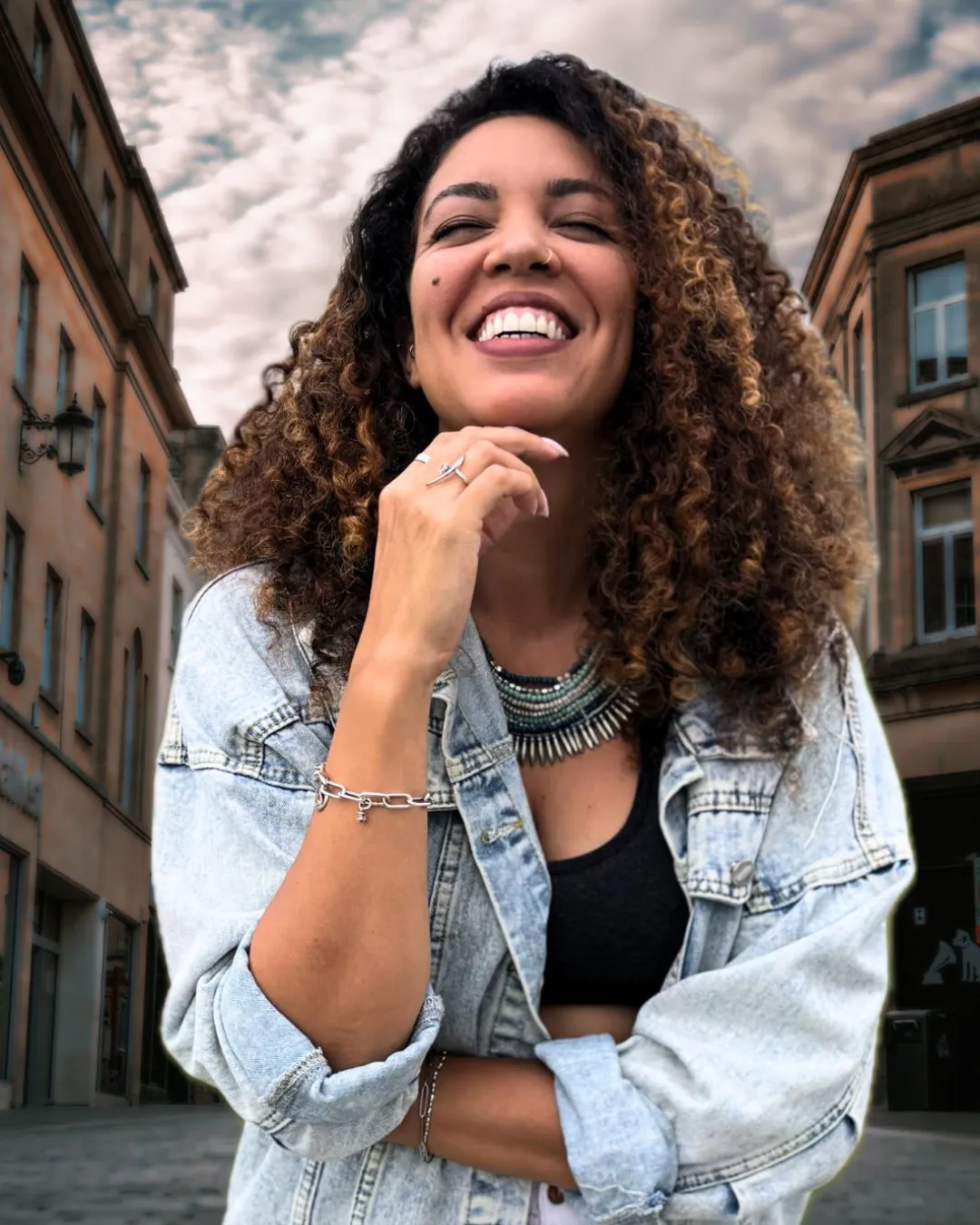 julie-isana-professeur-danse-tarbes-urban-heels Professeur de danse urban heels à Tarbes